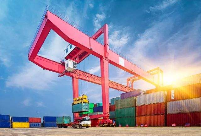 2025年4月進(jìn)口棉紗線約12萬(wàn)噸 環(huán)同比雙降